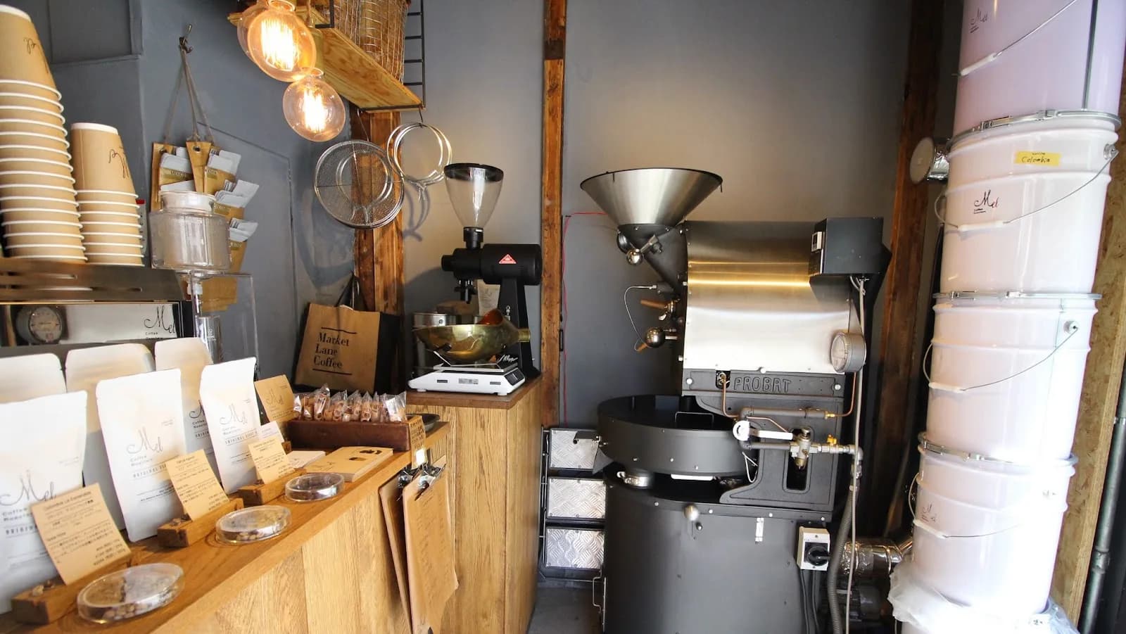 Mel Coffee Roasters in Osaka, specialty coffee roaster