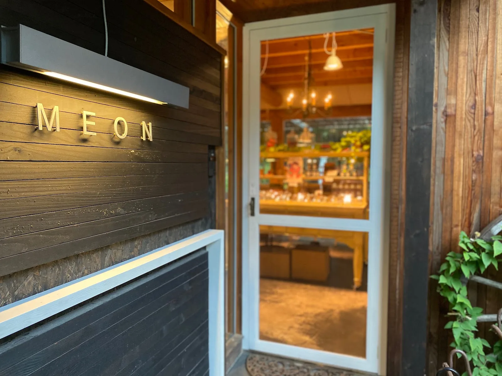 MEON Ethical KITCHEN & CAFE in Chitose, specialty coffee cafe