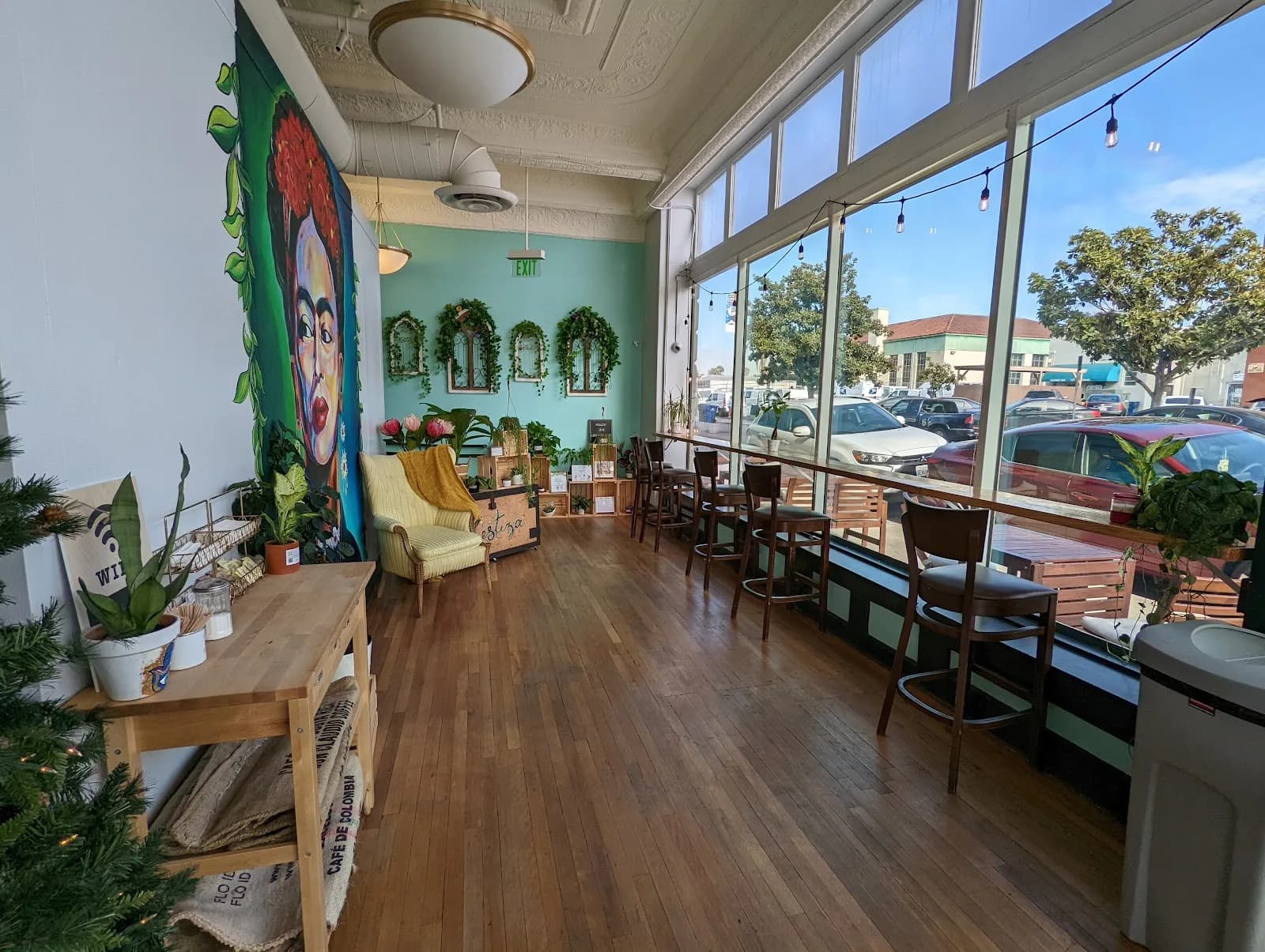 Mestiza Coffeehouse in Ontario, specialty coffee cafe