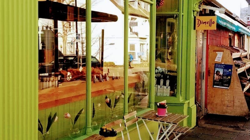 Mill Mediterranean Coffee Spot in Cambridge, specialty coffee cafe