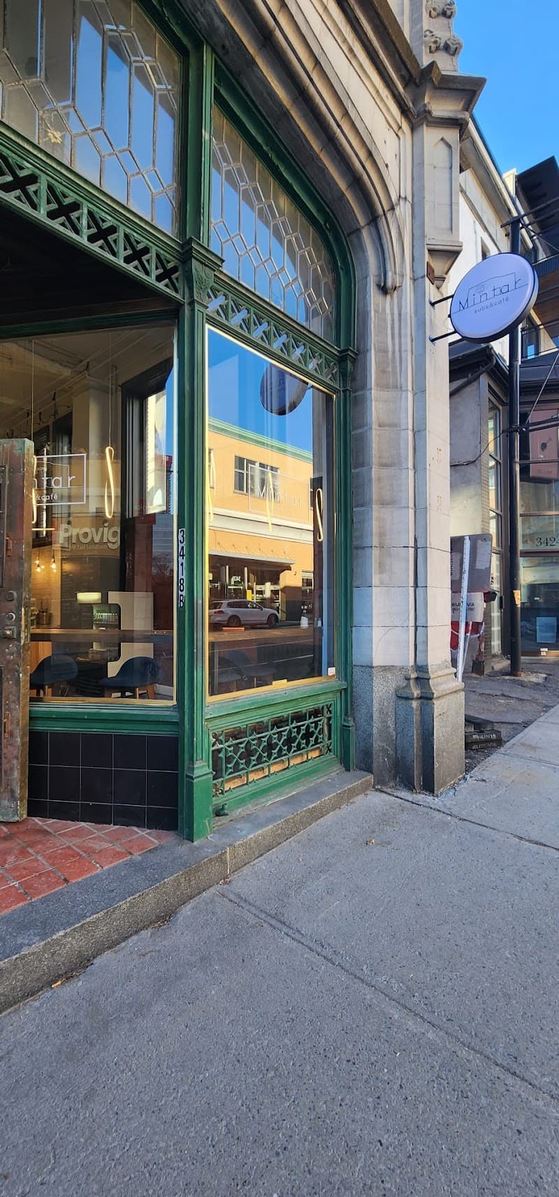 Mintar in Montreal, specialty coffee cafe