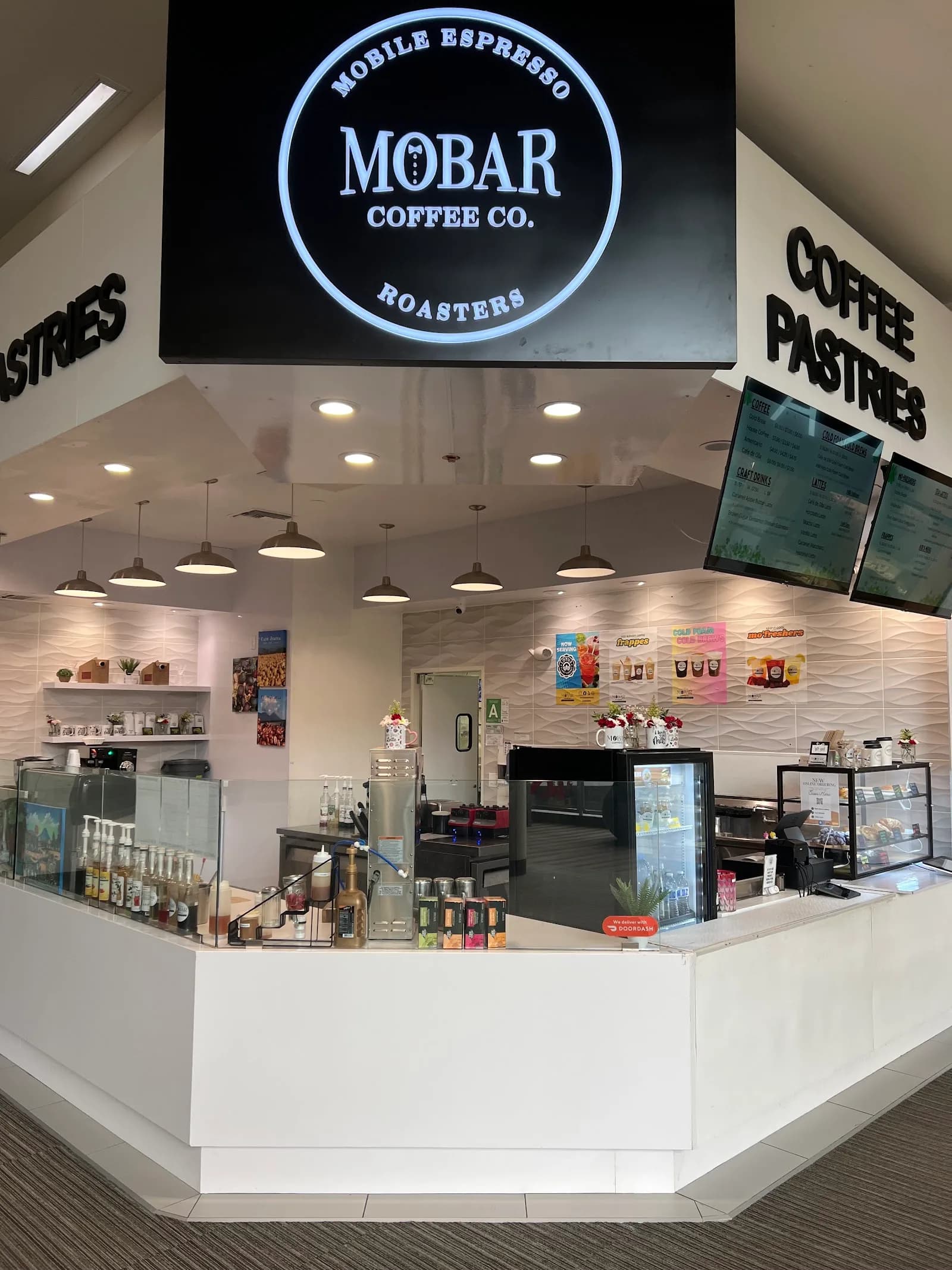 Mobar Coffee Co. in Los Angeles, specialty coffee cafe