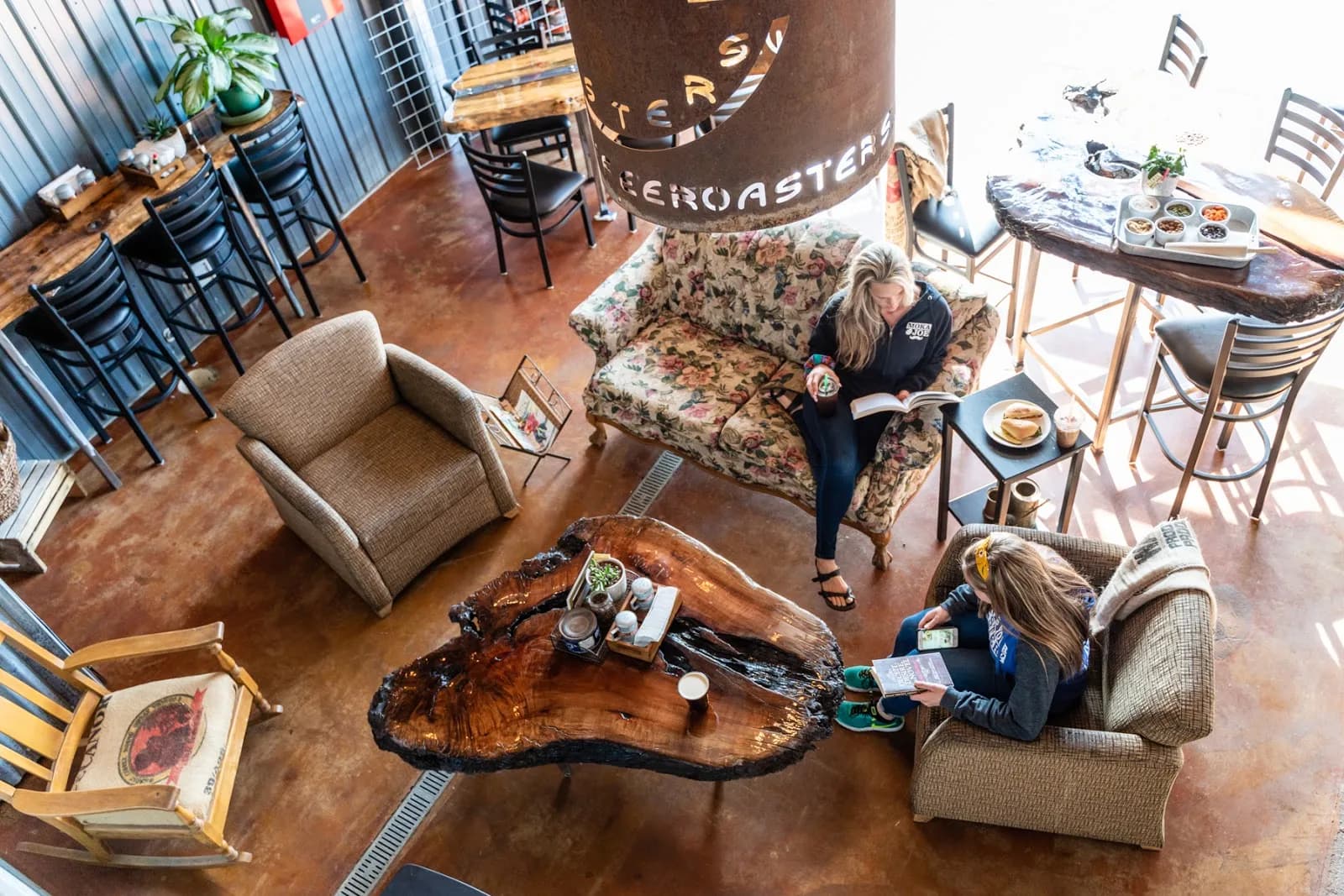 Moka Joe Coffeehouse in Anacortes, specialty coffee roaster