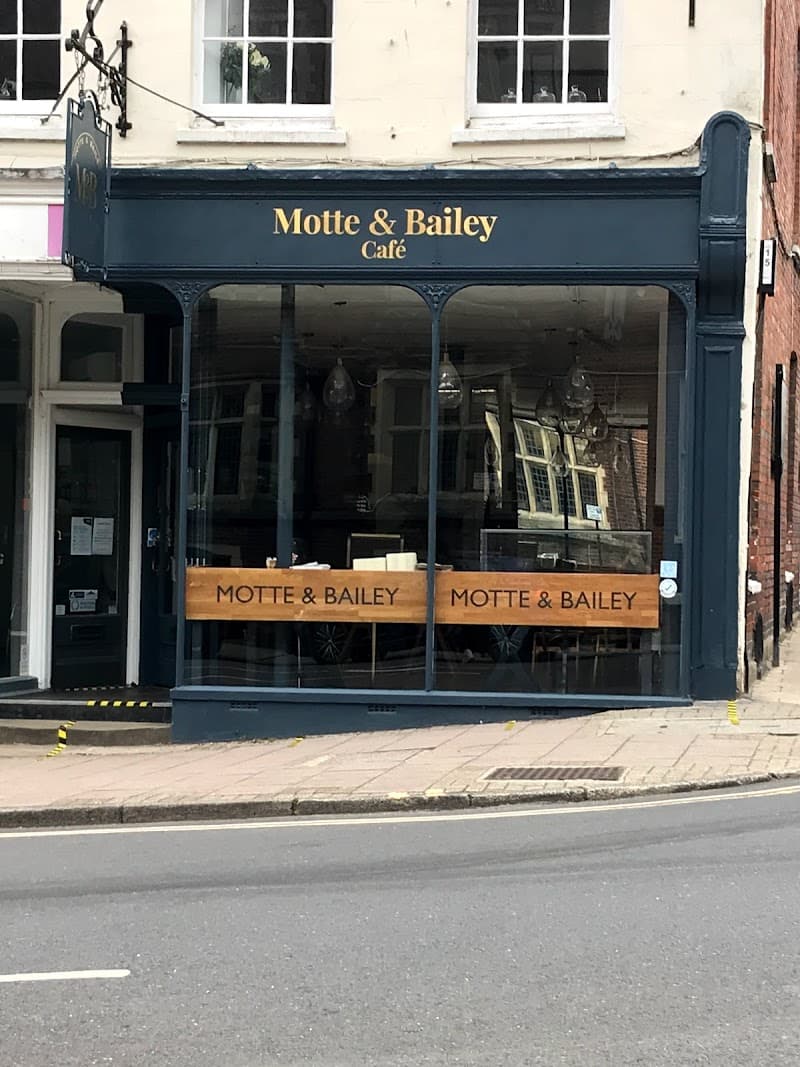 Motte & Bailey Cafe in Arundel, specialty coffee cafe