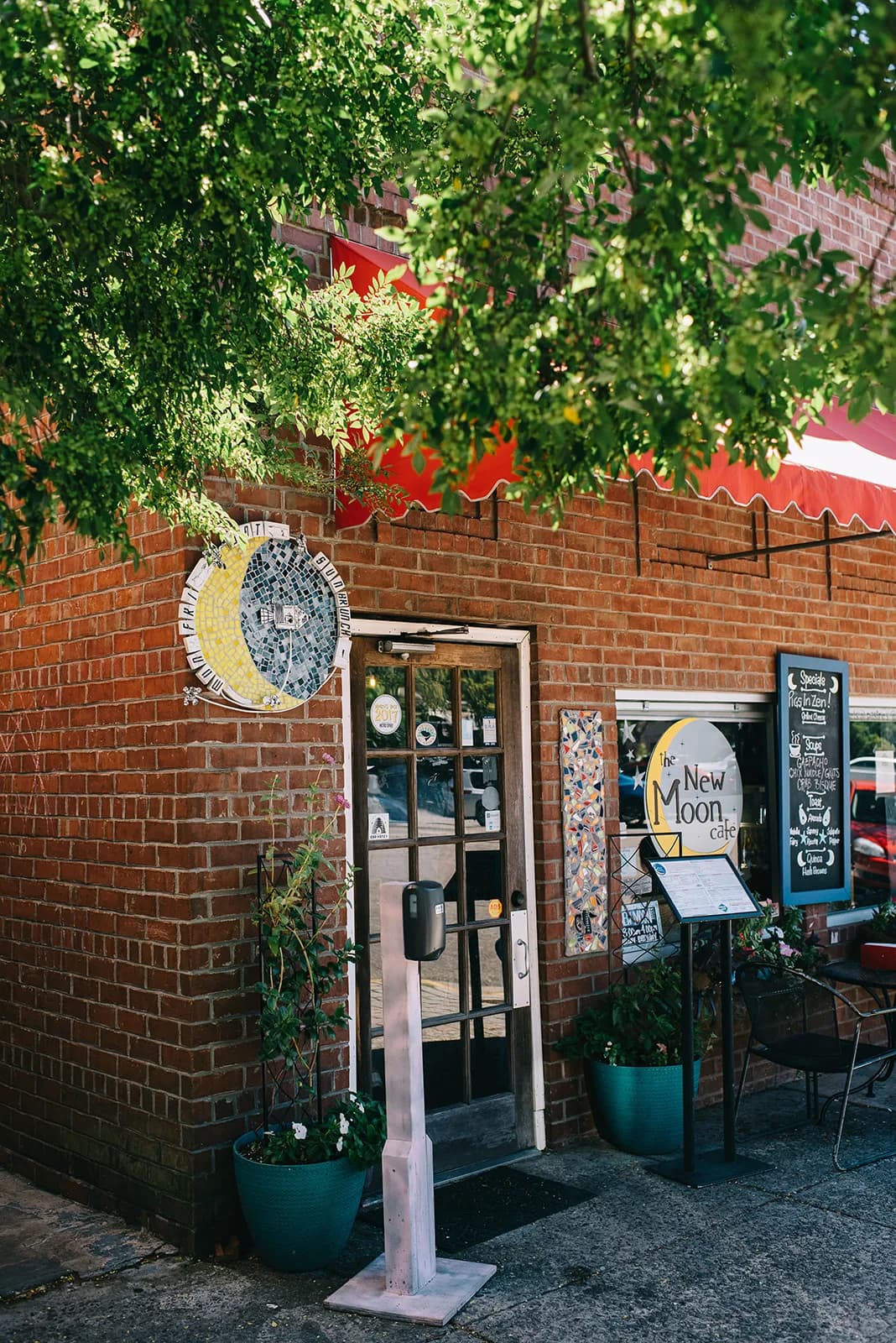 New Moon Cafe in Aiken, specialty coffee cafe