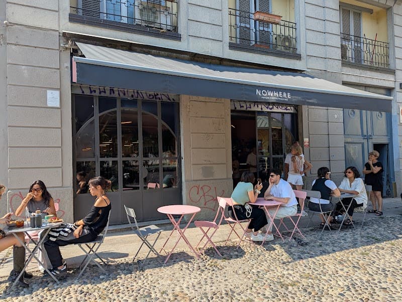 NOWHERE - CAFE in Milan, specialty coffee cafe