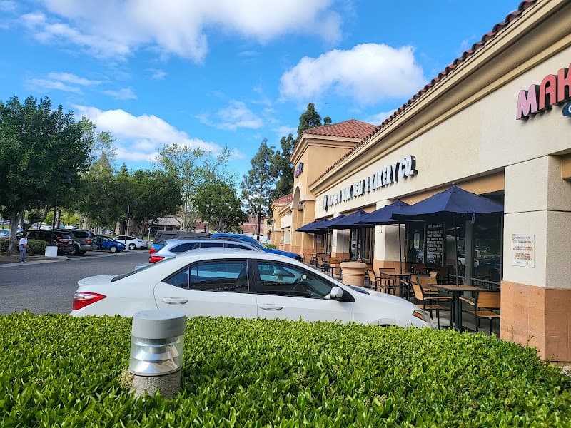 Old New York Deli & Bakery Co in Thousand Oaks, specialty coffee cafe