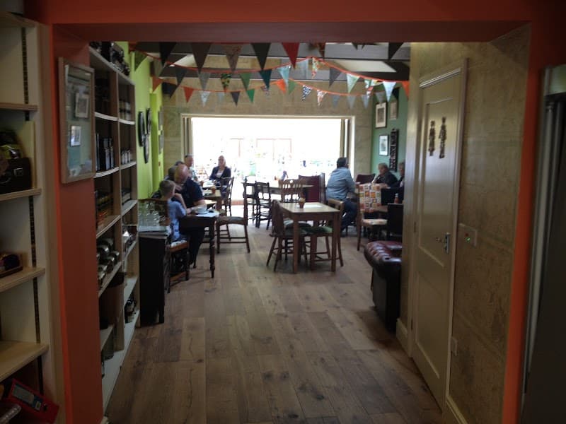 Oliver's Pantry in Harrogate, specialty coffee cafe