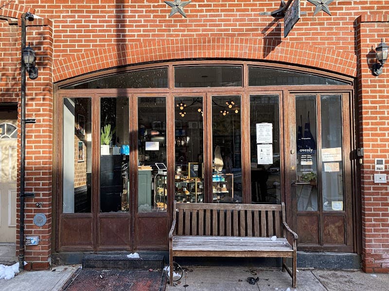Ovenly Greenpoint in New York City, specialty coffee cafe