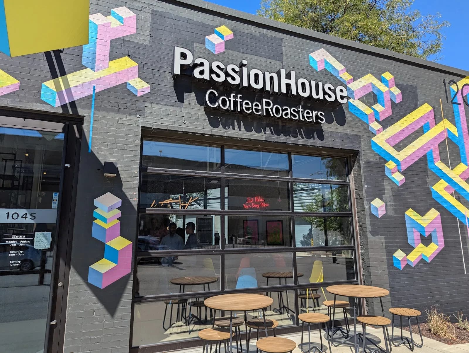 Passion House Coffee Roasters in Chicago, specialty coffee cafe