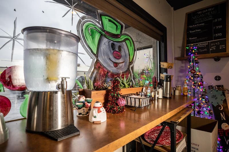 Perks! Coffee, Espresso, & Smoothies in Saint George, specialty coffee cafe