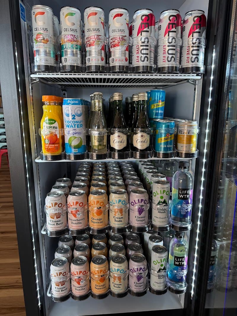PersNIKKIty's Cafe in Snowflake, specialty coffee cafe