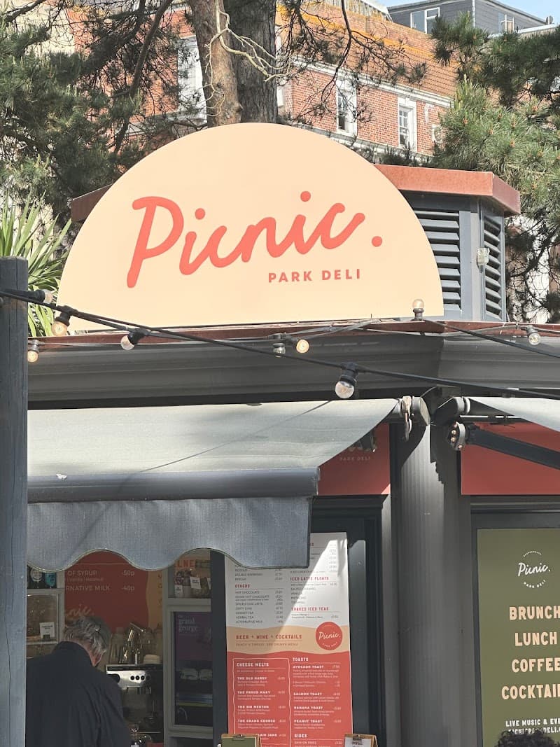 Picnic Park Deli in Bournemouth, specialty coffee cafe