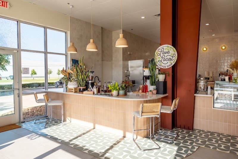 Pinch of Salt Pastries & Coffee in Grapevine, specialty coffee cafe