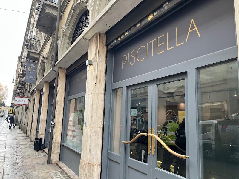 Piscitella in Turin, specialty coffee cafe