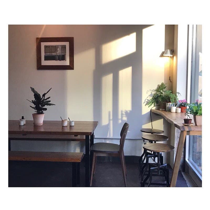 Pophams in London, specialty coffee cafe