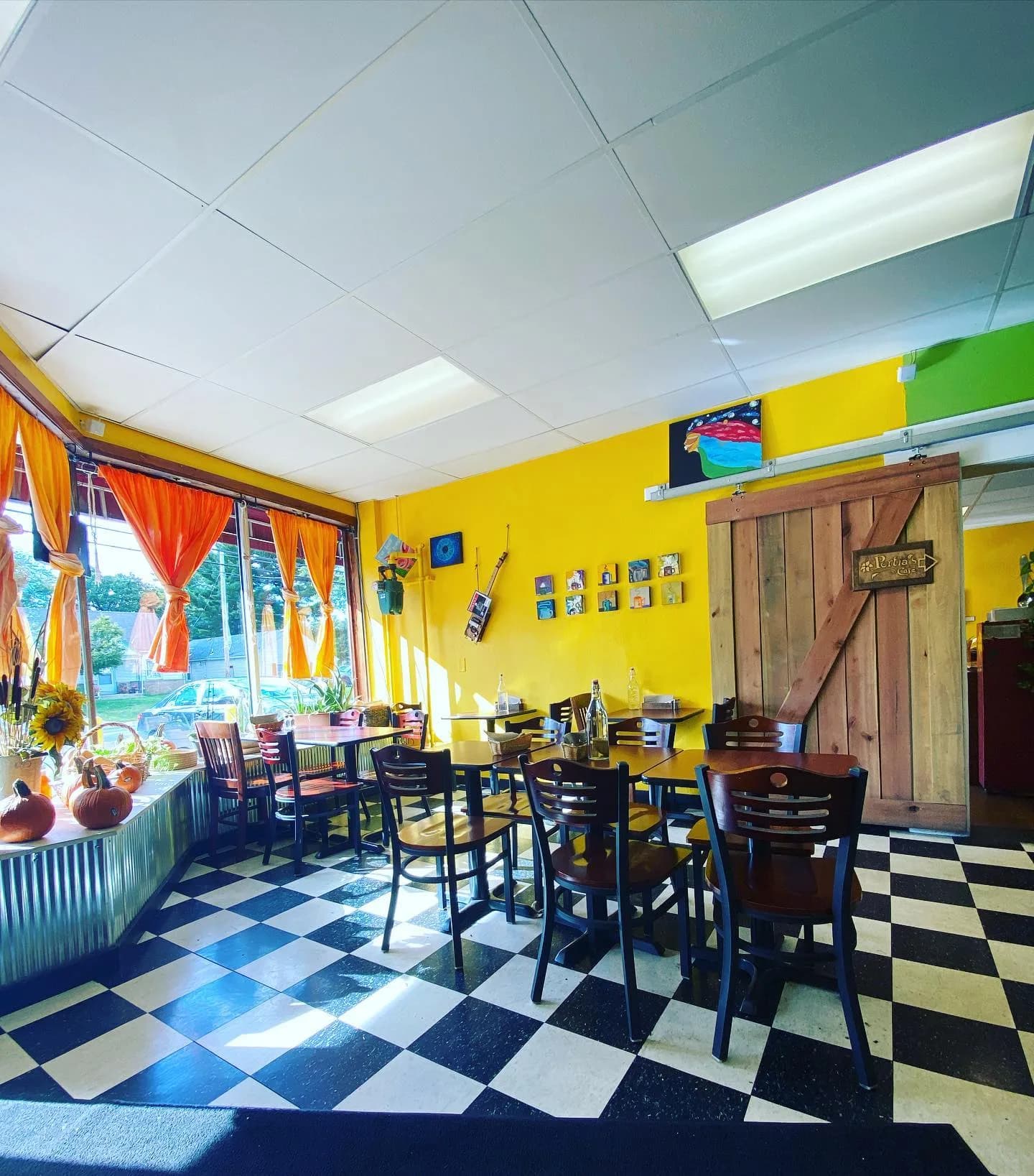 Portia's Cafe in Columbus, specialty coffee cafe