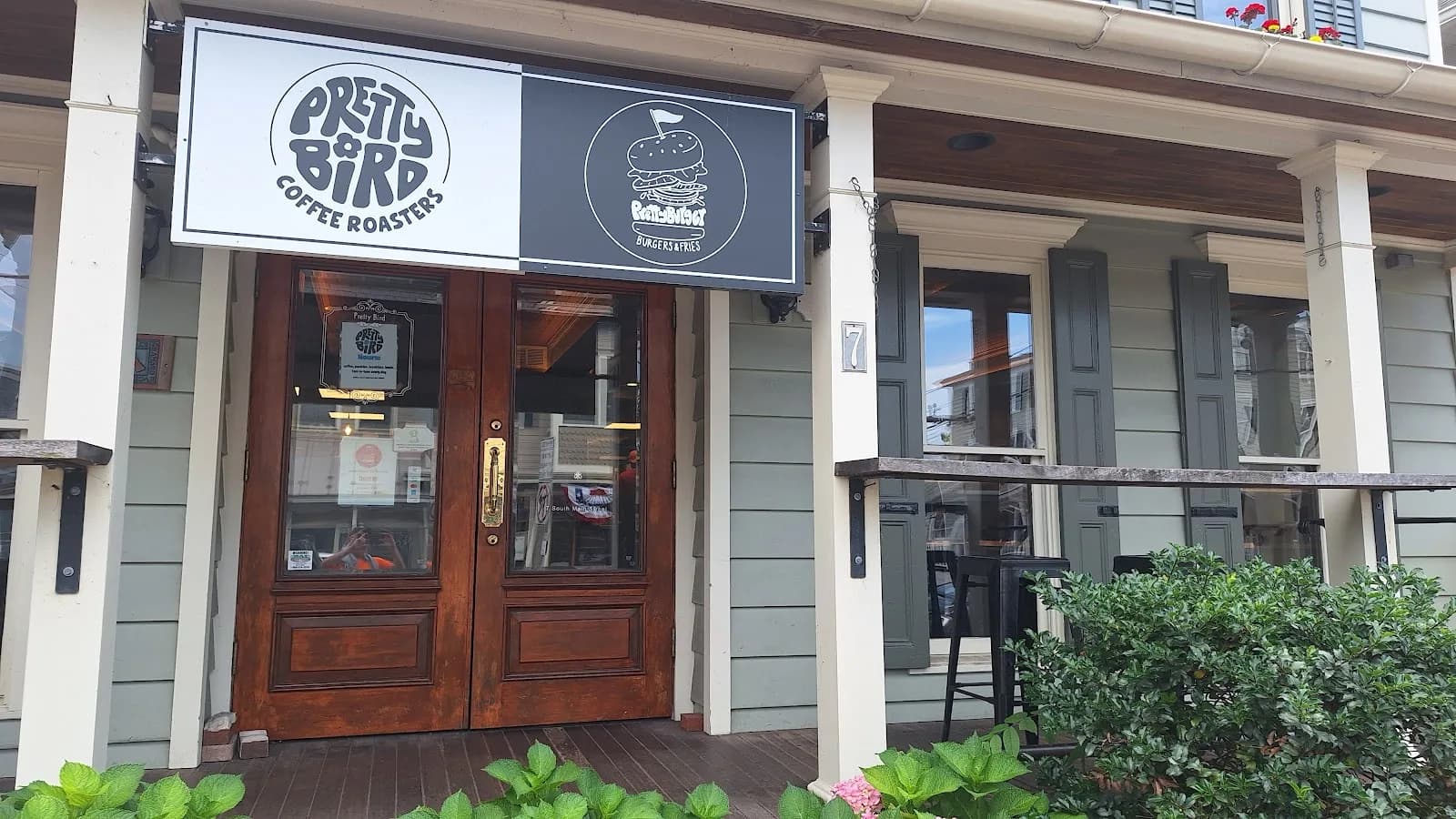 Pretty Bird Coffee Roasters in Philadelphia, specialty coffee cafe