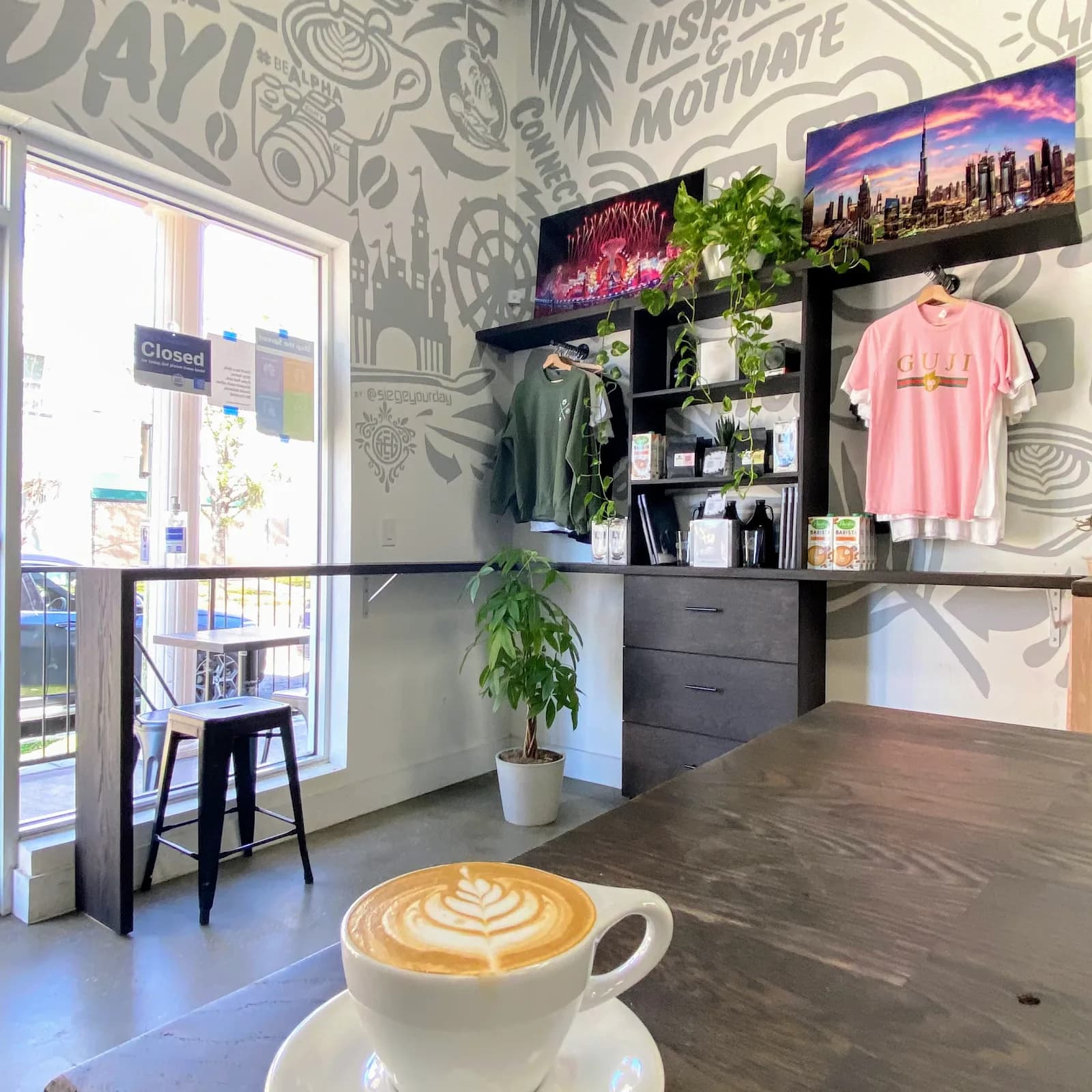 Qreate Coffee + Studio in Orlando, specialty coffee cafe
