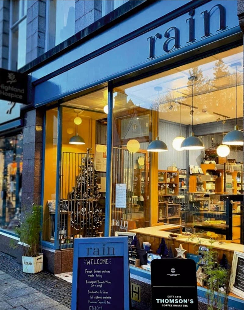 Rain in Fort William, specialty coffee cafe
