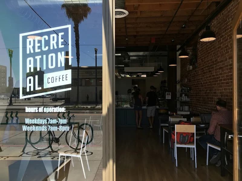 Recreational Coffee in Los Angeles, specialty coffee cafe