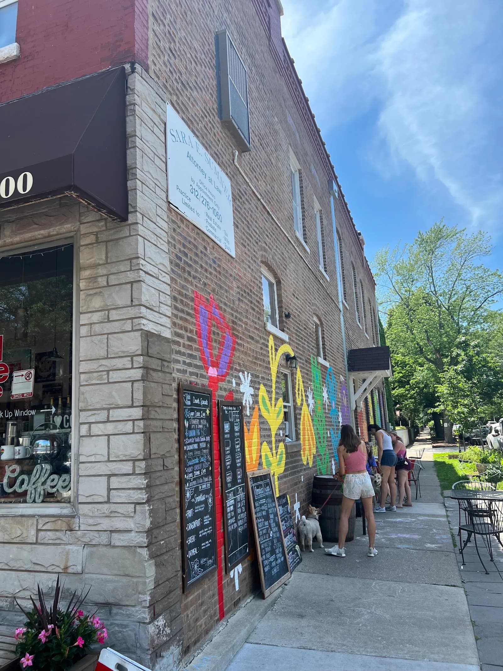 Red June Cafe in Chicago, specialty coffee cafe