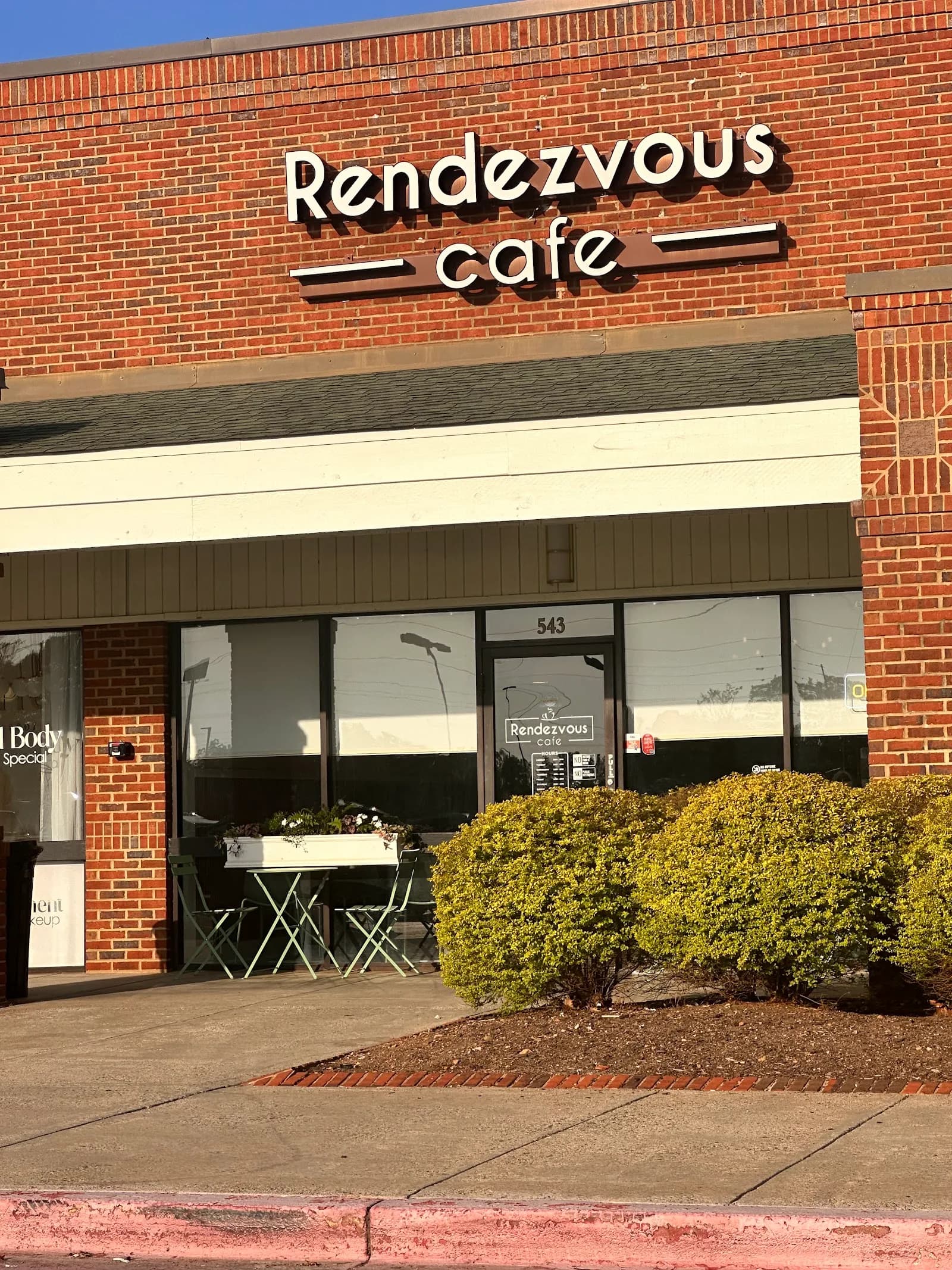 Rendezvous Cafe in Atlanta, specialty coffee cafe