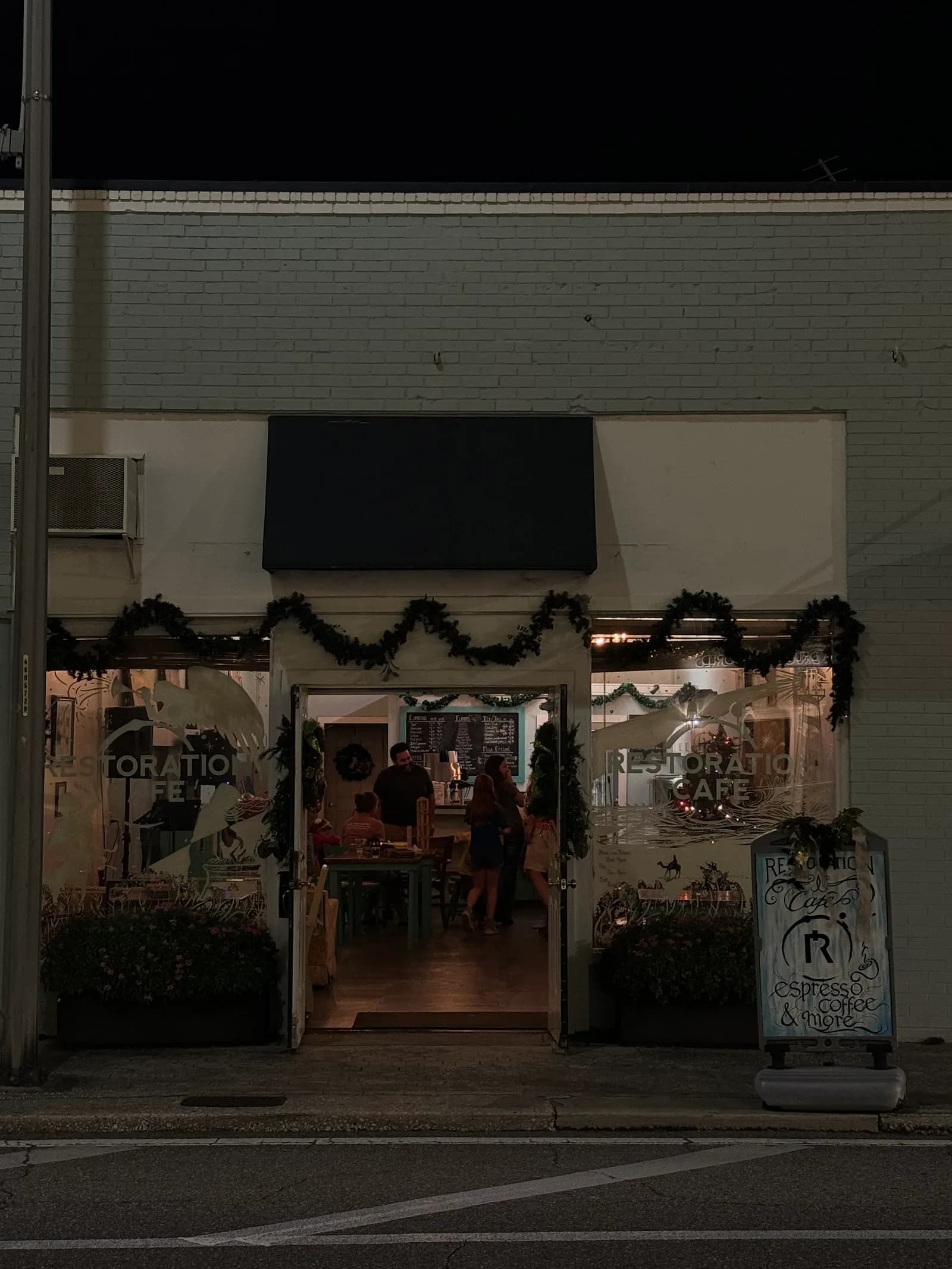 Restoration Cafe in Clearwater, specialty coffee cafe