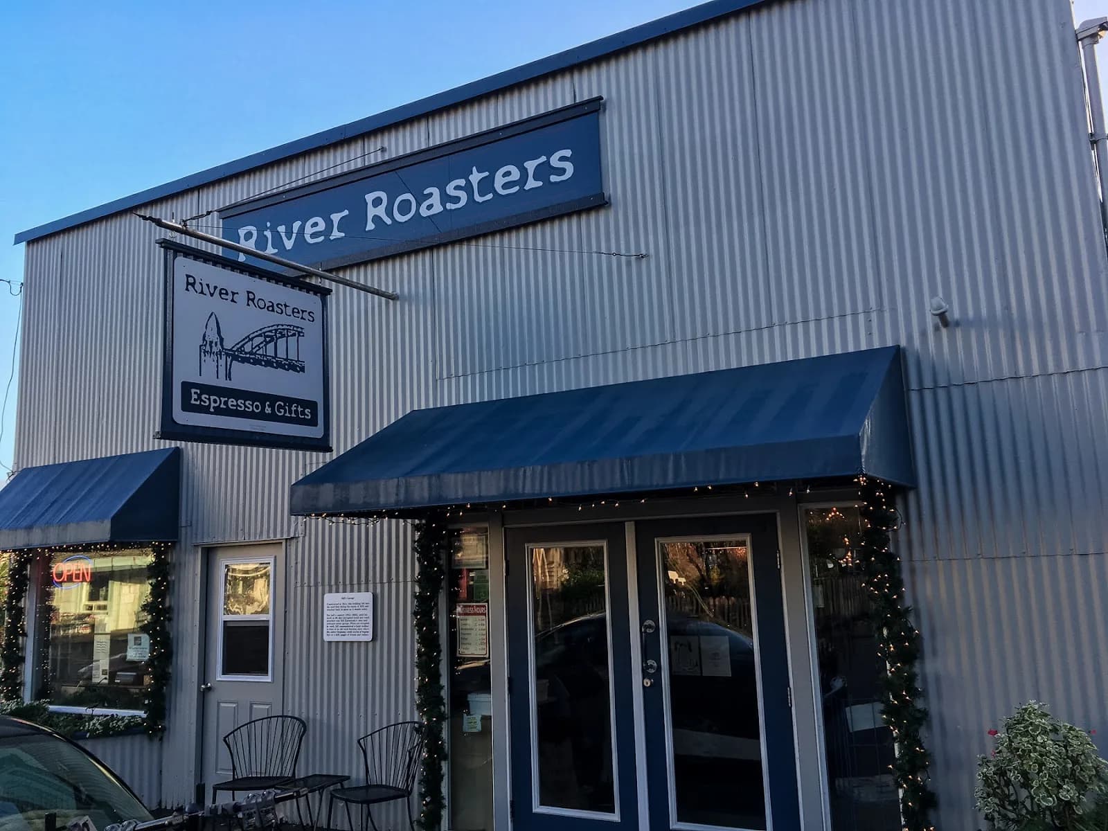 River Roasters in Florence, specialty coffee cafe