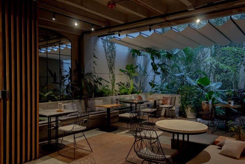 rivertown by beminimal - parques in Medellín, specialty coffee cafe