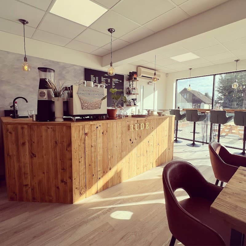 Rude Coffee & Winebar in Fareham, specialty coffee cafe