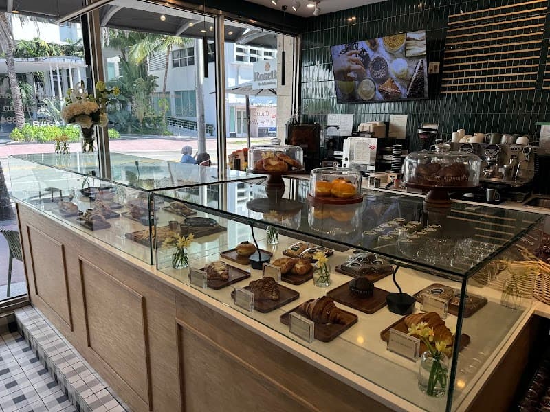 San Gines Beach in Miami, specialty coffee cafe