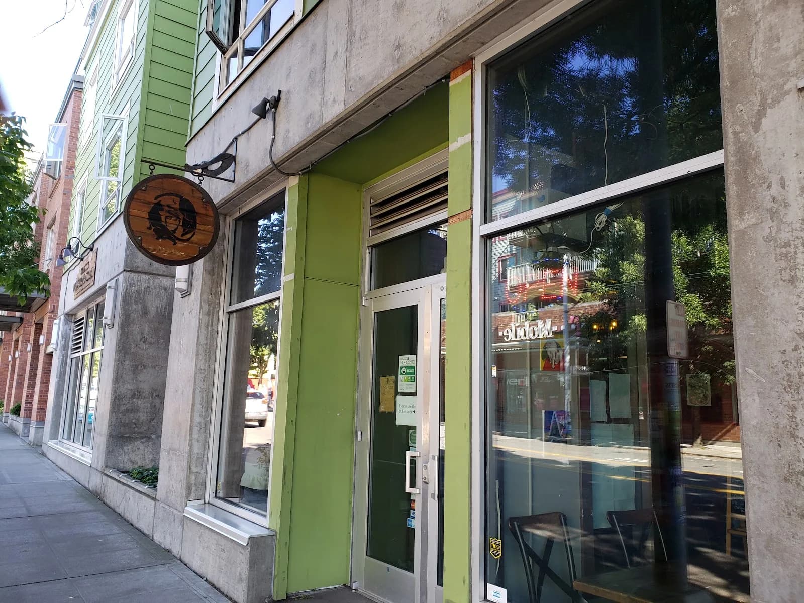 Seattle Meowtropolitan in Seattle, specialty coffee cafe
