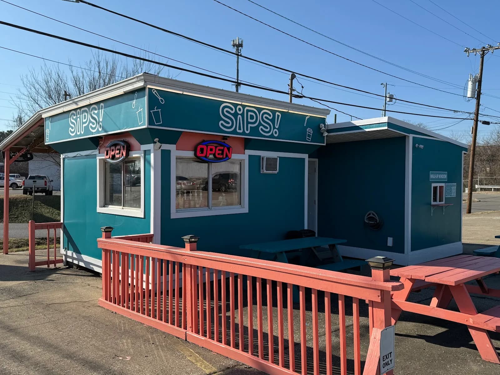 Sips! in Nashville, specialty coffee cafe