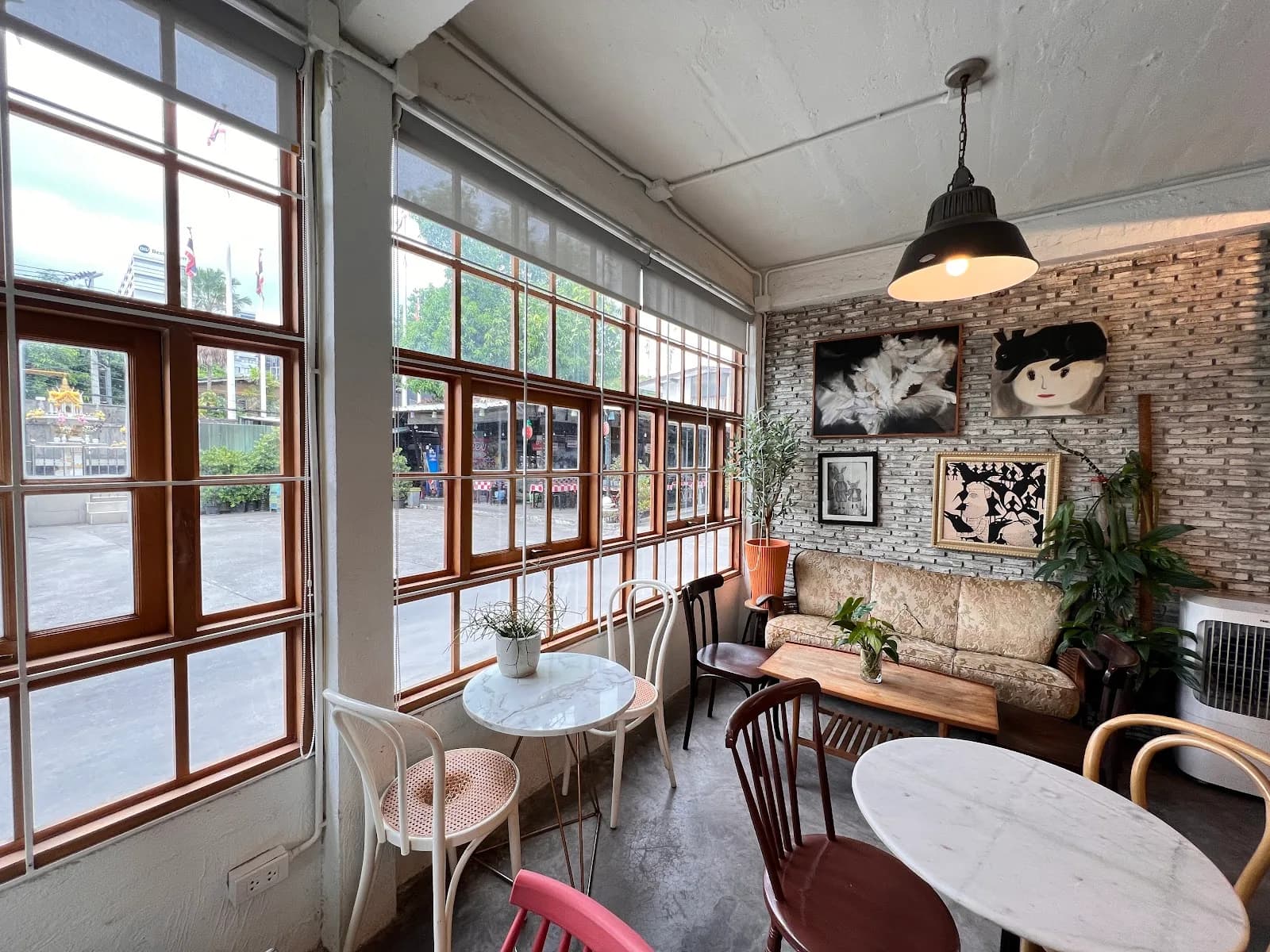 Sunny Bear coffee roasters shop. in Bangkok, specialty coffee roaster