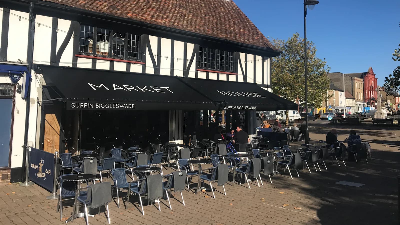 Surfin Cafe Market House in Biggleswade, specialty coffee cafe