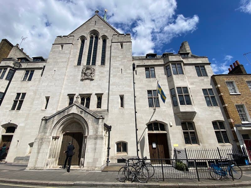 Svenska kyrkan i London in London, specialty coffee cafe