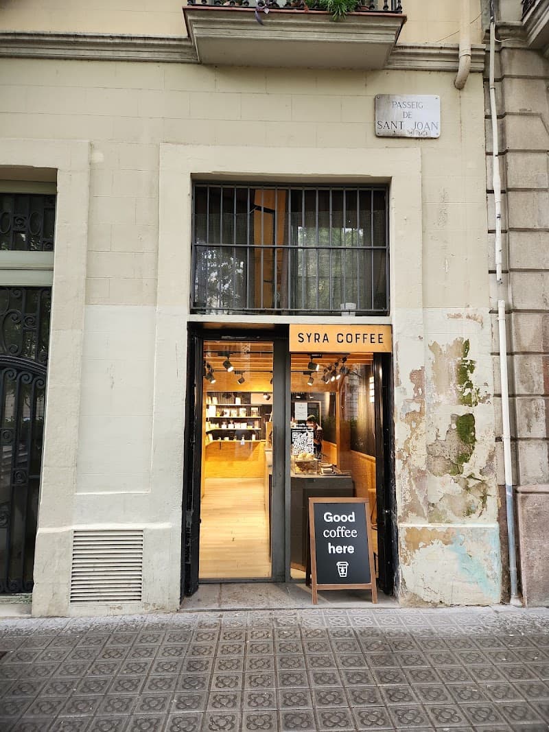Syra Coffee - Passeig Sant Joan in Barcelona, specialty coffee cafe