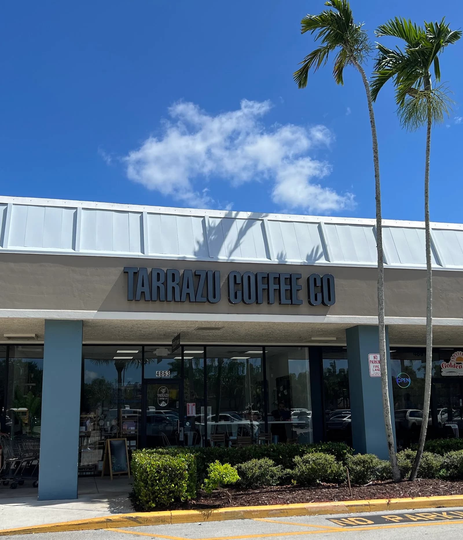 Tarrazu Coffee Co. in Miami, specialty coffee cafe