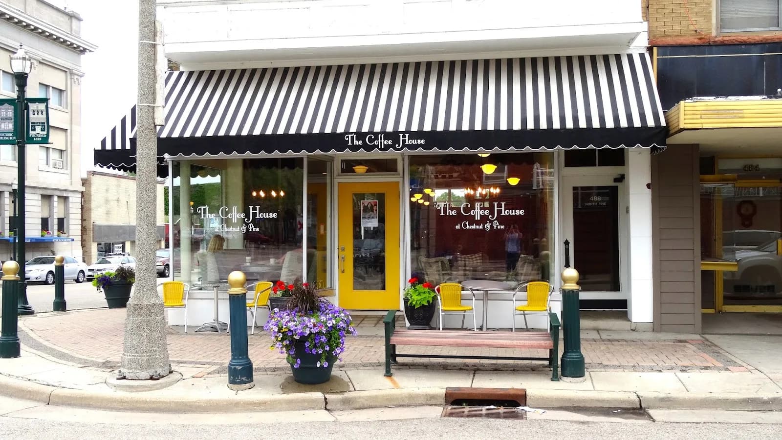 The Coffee House at Chestnut & Pine in Burlington, specialty coffee cafe