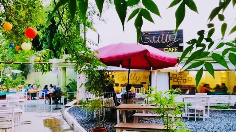 The Gully Cafe in Gurugram, specialty coffee cafe