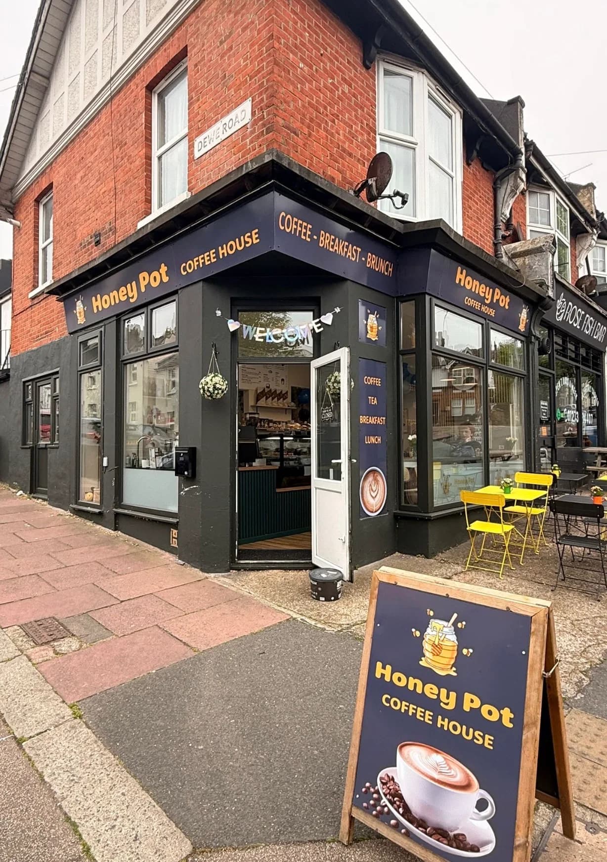The Honeypot Cafe & Kitchen in Rustington, specialty coffee cafe