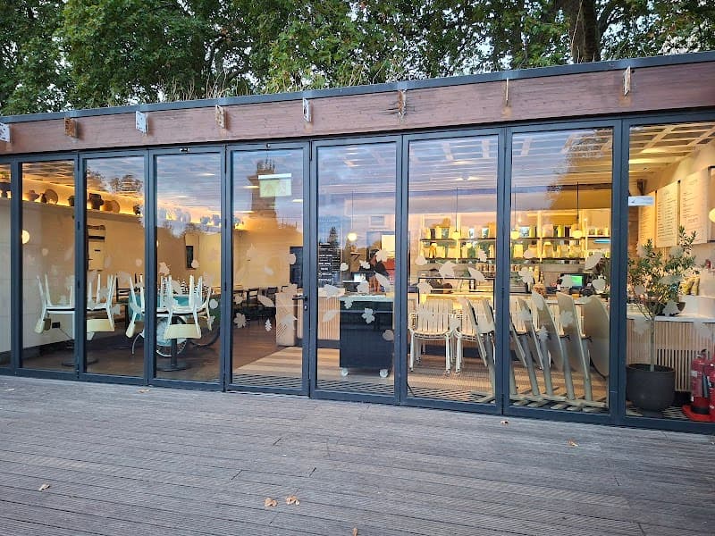 The Italian Gardens Cafe in London, specialty coffee cafe