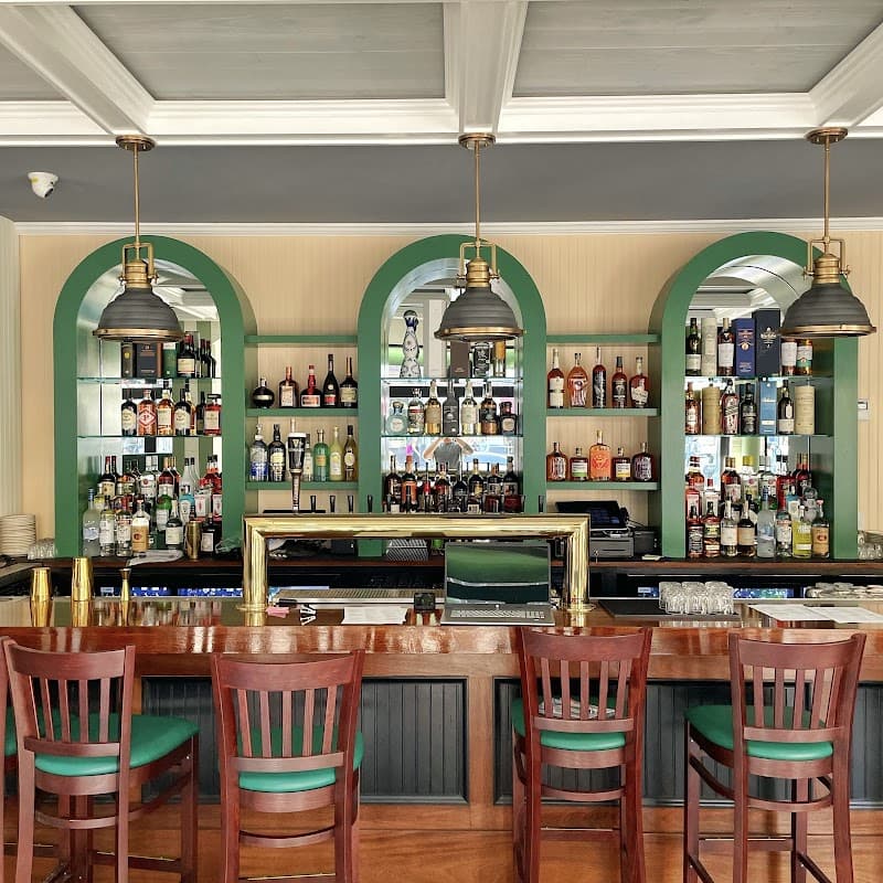 The Laurels Cafe and Bar in New York City, specialty coffee cafe