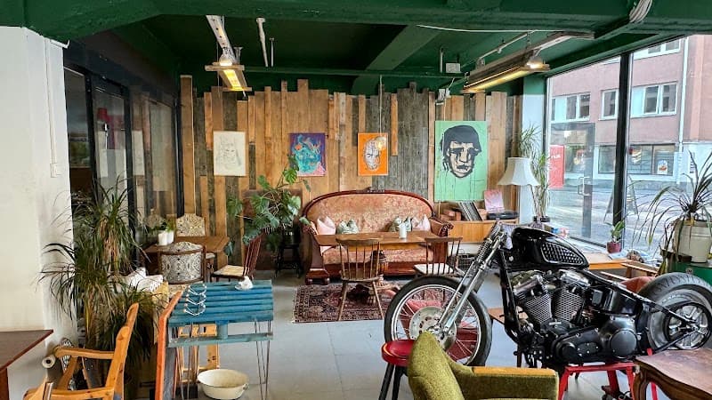 The Motor In. Café in Oslo, specialty coffee cafe
