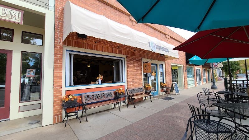 The Old Oak Coffeehouse in Boulder, specialty coffee cafe