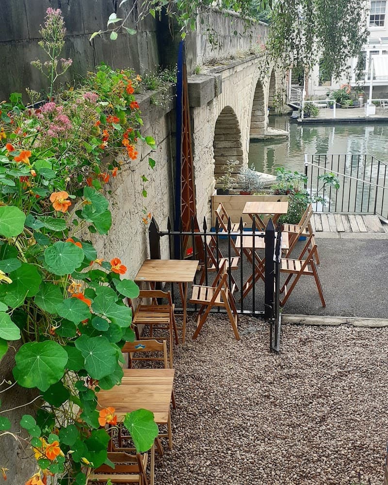 The Paper Boat Cafe in Oxford, specialty coffee cafe