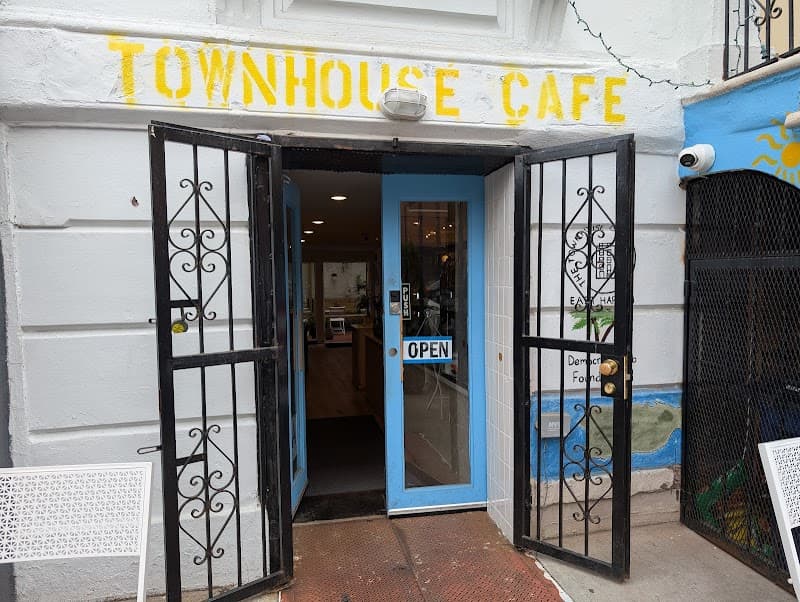 The Townhouse Cafe in New York City, specialty coffee cafe