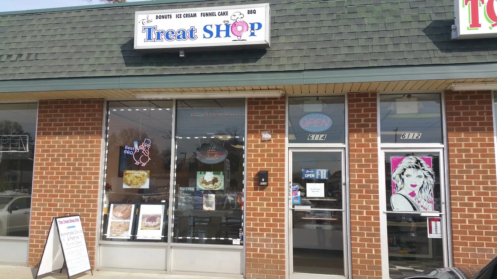 The Treat Shop in Richmond, specialty coffee cafe