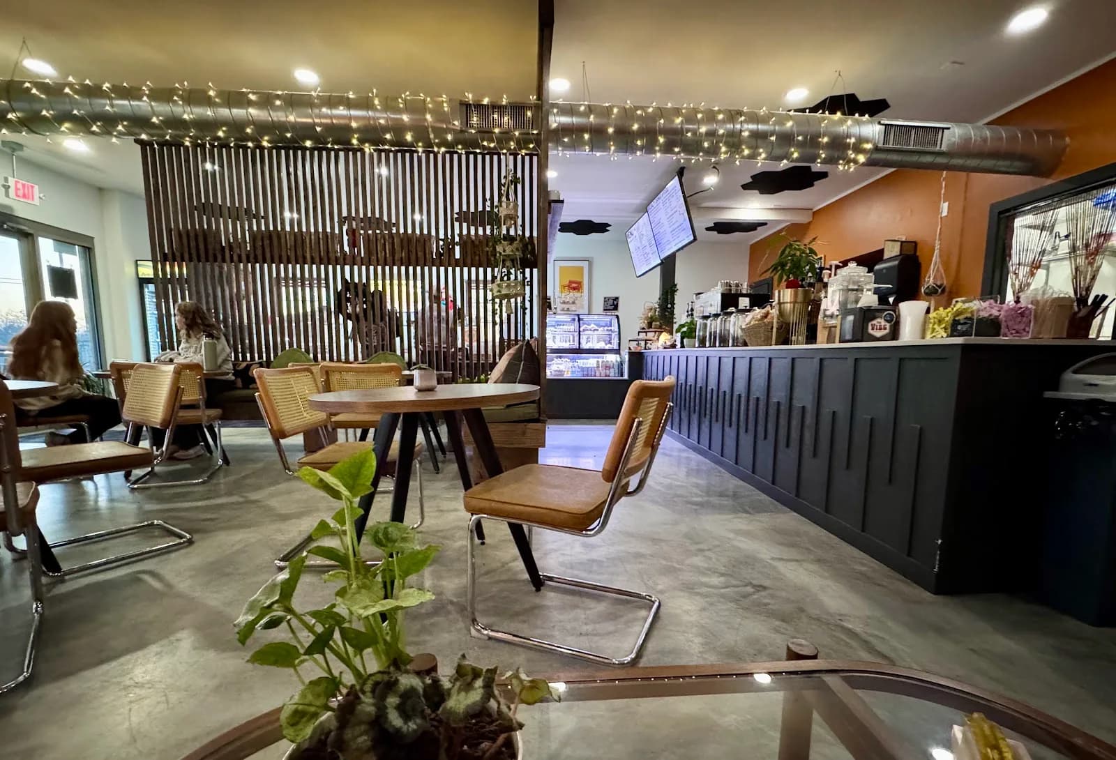The Vibe in Waterloo, specialty coffee cafe